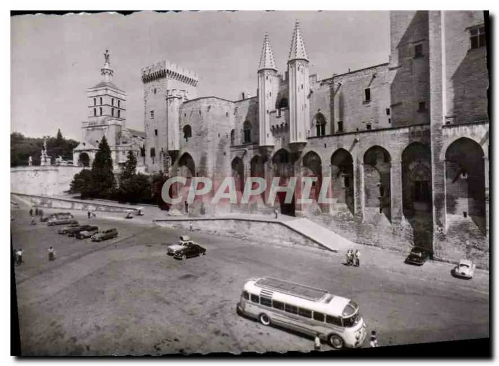 Avignon — O Palácio dos Papas — 765 - Frente