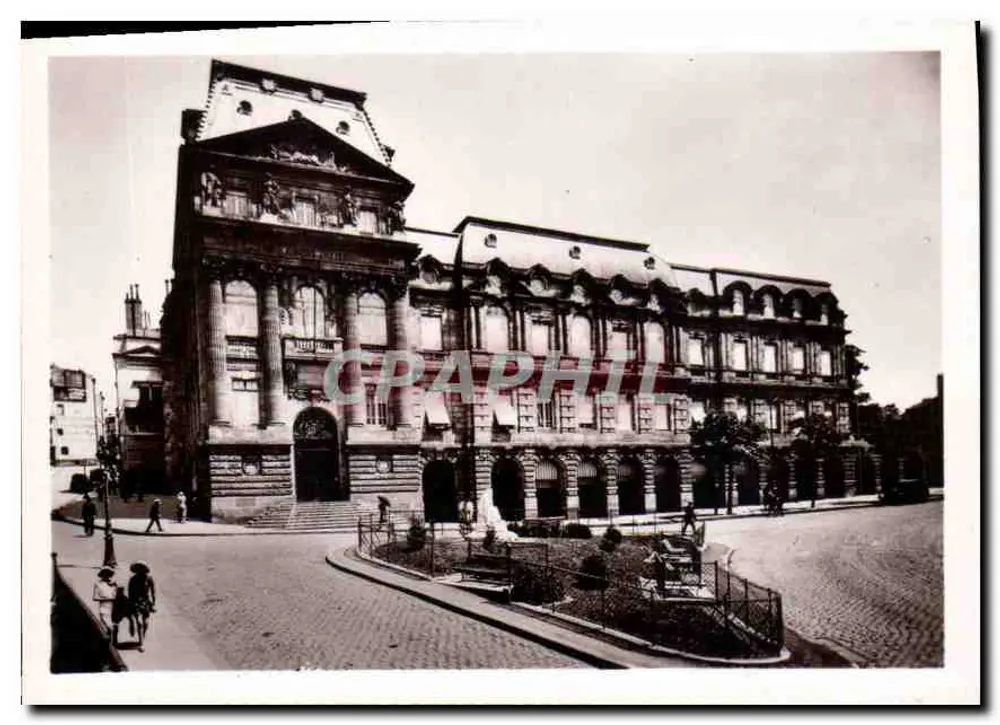 Hôtel de Ville de Estrasburgo — vista da praça da República - Frente