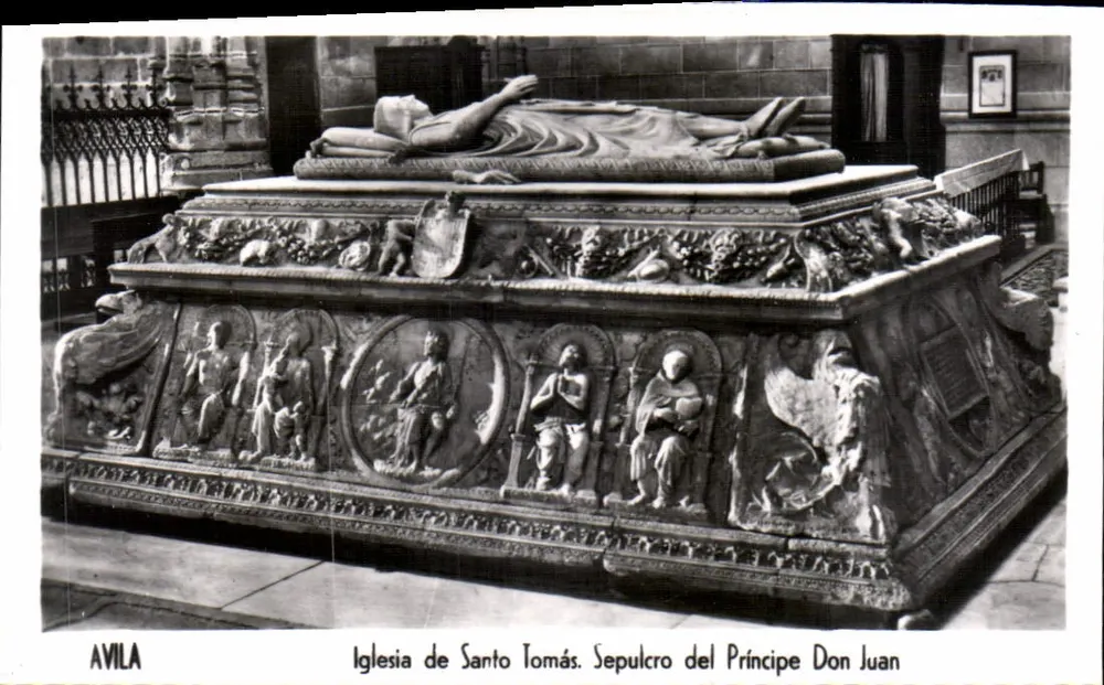 Kirche von Santo Tomás. Grab des Prinzen Don Juan — Ávila - Vorderseite