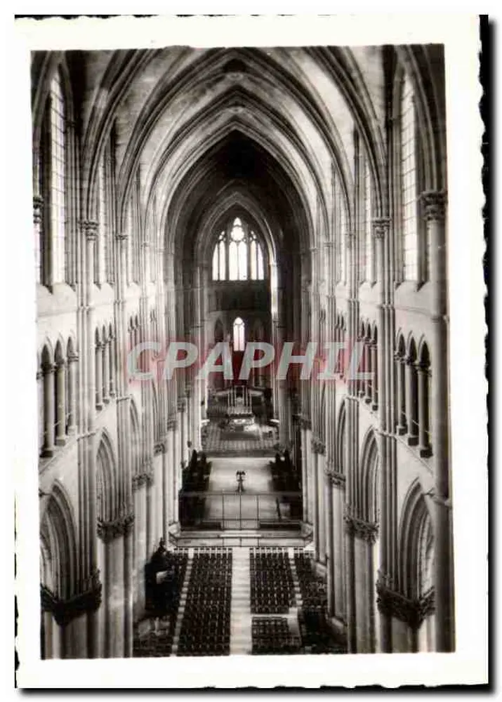 Reims - La Grand' Nei — vista interior da catedral — editor não identificado - Frente