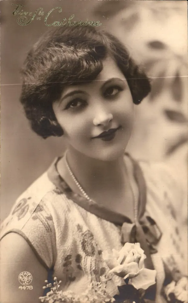 Mulher elegante — retrato — KRAY & NOGER n°4478 - Frente