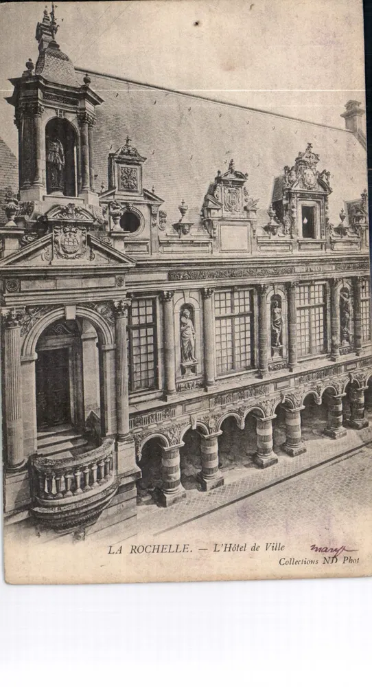 La Rochelle — L'Hôtel de Ville — Mary Phot - Recto