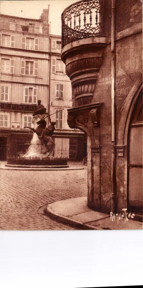 La Rochelle — Place Eugène-Fromentin — Éditions Artistiques Raymond Bergevin - Frente