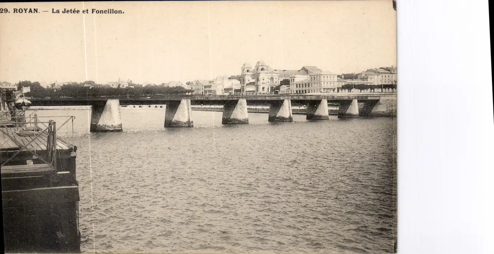 Royan — A Ponte e Foncillon — Editor não identificado, n° 29 - Frente