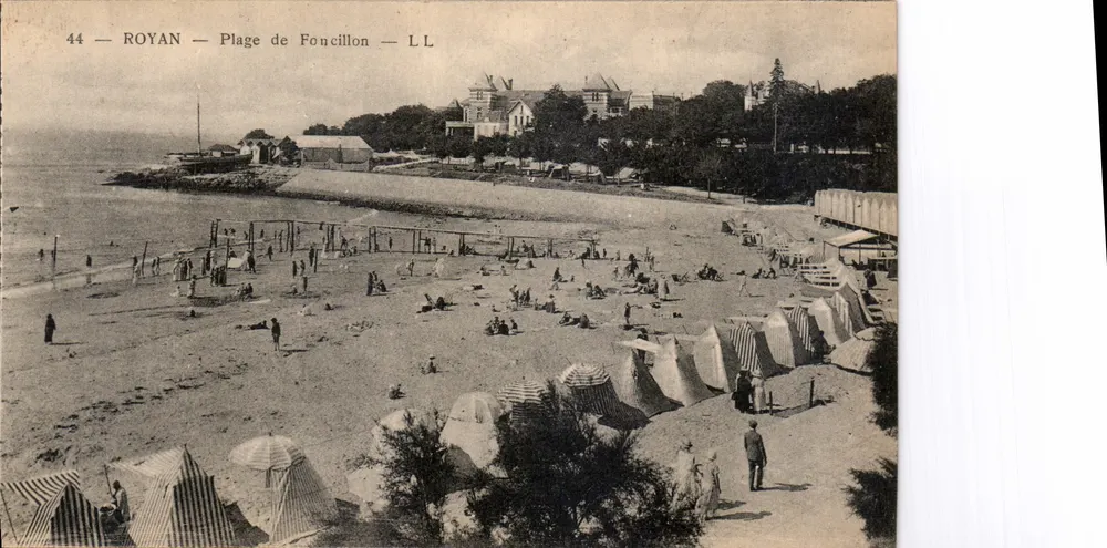 Royan — Praia de Foncillon — LL - Frente