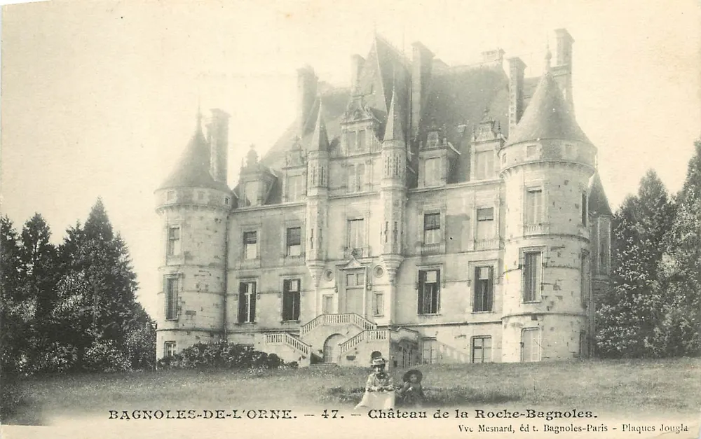 Bagnoles-de-l'Orne — Château de la Roche-Bagnoles — Vve Mesnard, éd. t. Bagnoles-Paris — Plaques Jouglard - Recto