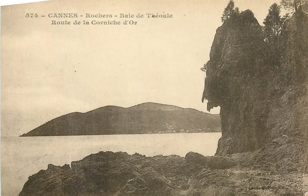CANNES - Felsen - Bucht von Tréonie — Straße der Goldenen Promenade — n° 374 - Vorderseite
