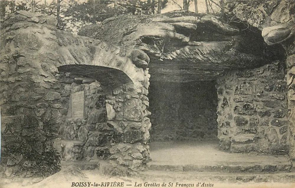 BOISSY-la-RIVIÈRE — Die Grottes de St François d'Assise - Vorderseite