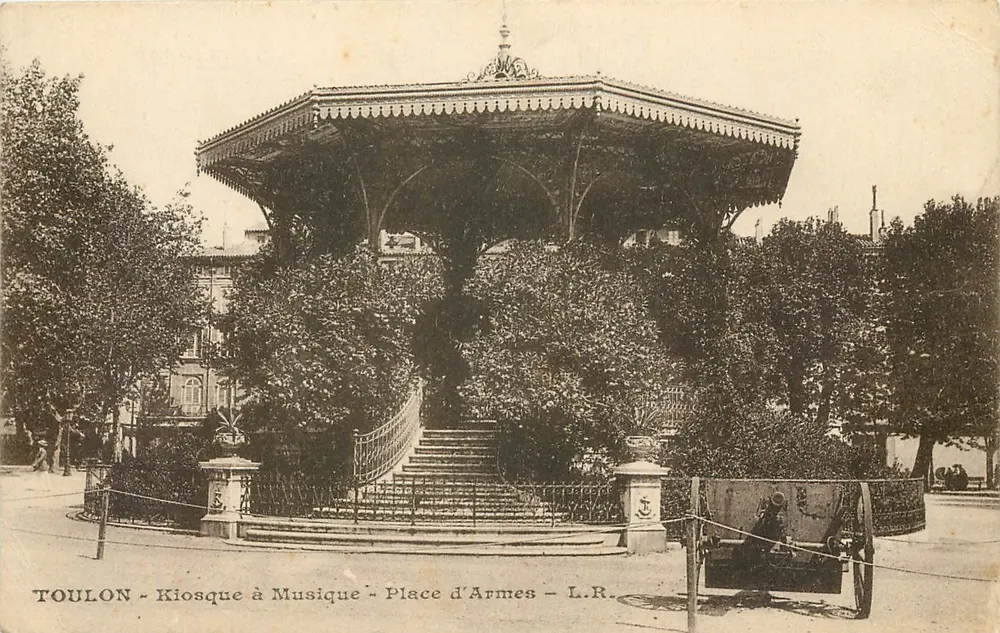 Toulon - Kiosque à Musique - Place d'Armes - L.R. - Recto