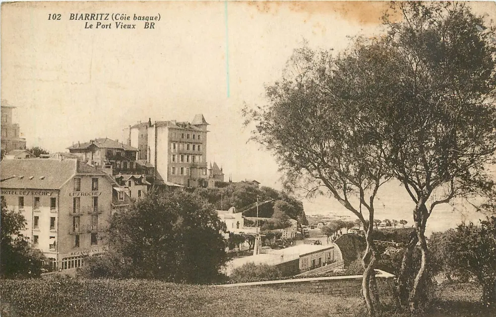 Biarritz (Côte basque) — Le Port Vieux — Bloc Frères, éditeurs, n°102 - Frente