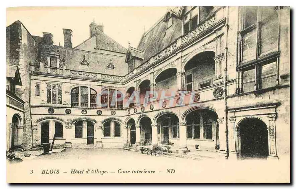 Blois — Hotel d'Alluye — Cour intérieure — ND - Frente