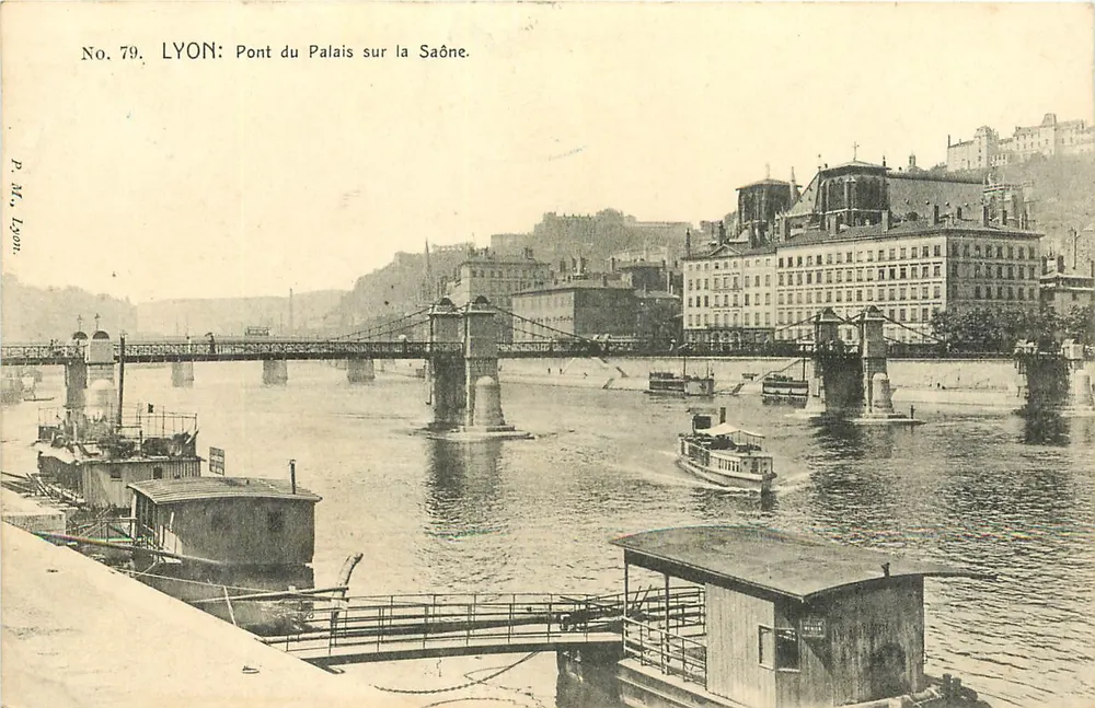LYON: Ponte do Palácio sobre a Saône — No. 79 — P. M. Lyon - Frente