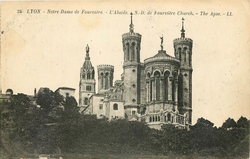 LYON - Notre-Dame de Fourvière - Die Apse - Vorderseite