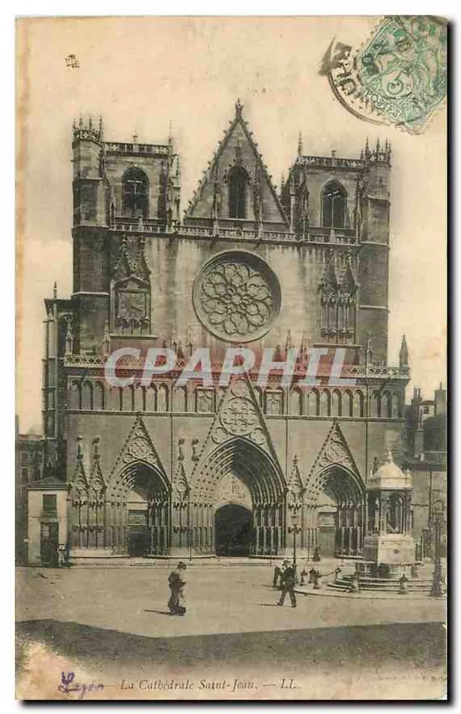 Lyon — A Catedral de São João — LL - Frente
