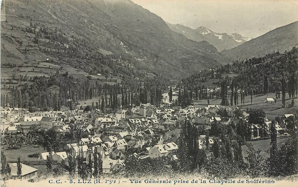 Luz (H. Pyr) — Allgemeiner Blick vom Kapellhof Solférino — C.C. Nr. 5 - Vorderseite