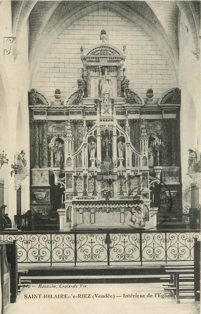 Saint-Hilaire-sur-Riez (Vendée) — Intérieur de l'église — éditeur anonyme, n° 140 - Recto