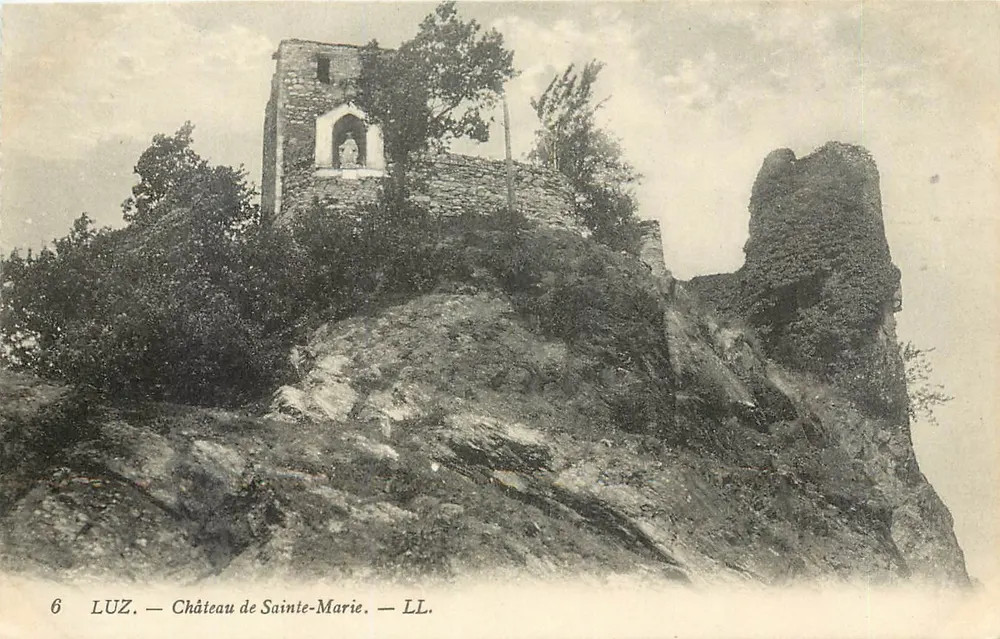 Luz — Castelo de Sainte-Marie — LL. - Frente