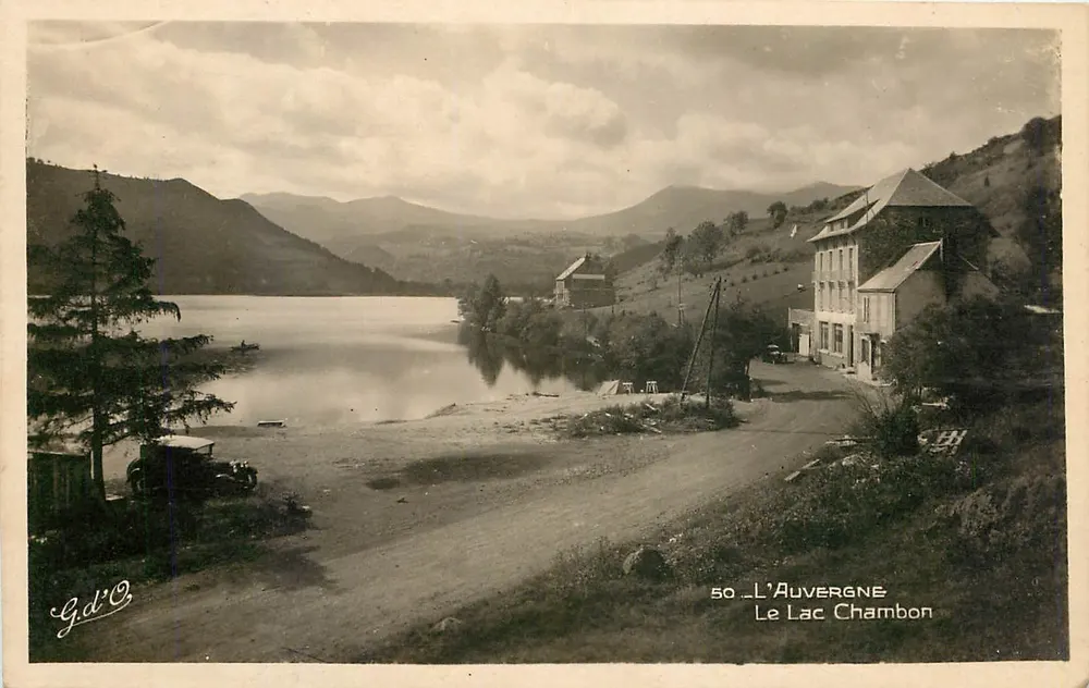 O Lago Chambon — A Auvergne — G.d'Q, n°50 - Frente