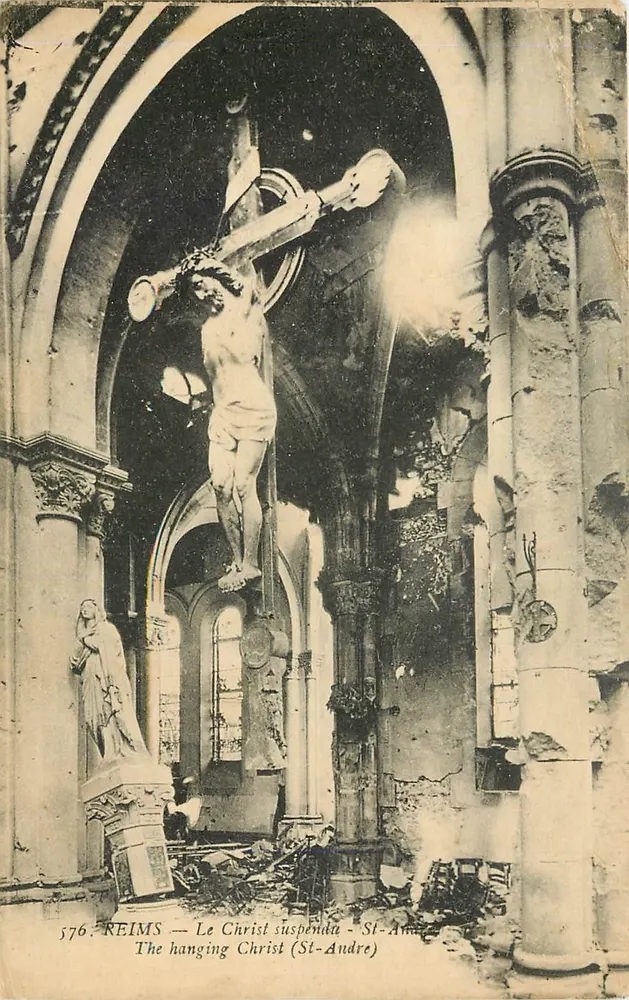 Reims — O Cristo Suspenso - St-André - Frente