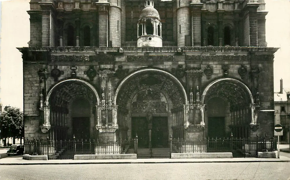 Dijon — Portal der Kirche Saint-Michel (16. Jh.) — Ausgabe E. PROTET, Rue du Parlement, Dijon - Vorderseite