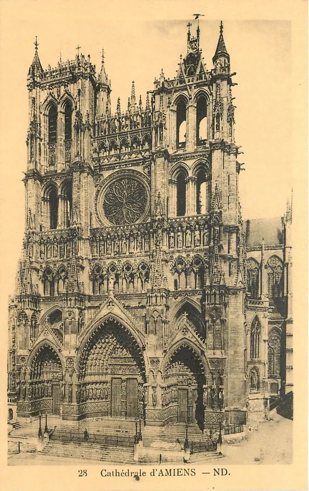 Catedral de Amiens — ND. - Frente