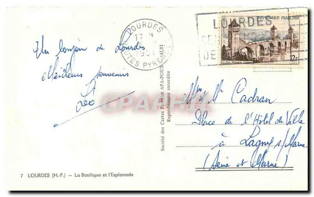 Lourdes (H.-P.) — A Basílica e a Esplanada — Sociedade das Cartas Postais APA-POUX-ALBI, n°7 - Verso