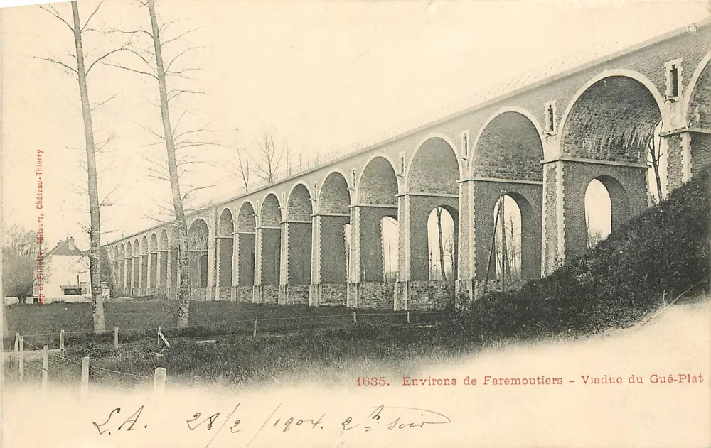 Ao redor de Faremoutiers — Viaduto do Gué-Plat — Château-Thierry - Frente