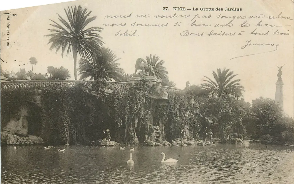 NICE — La Grotte des Jardins — Hélio E. La Daley, Paris, n°37 - Frente