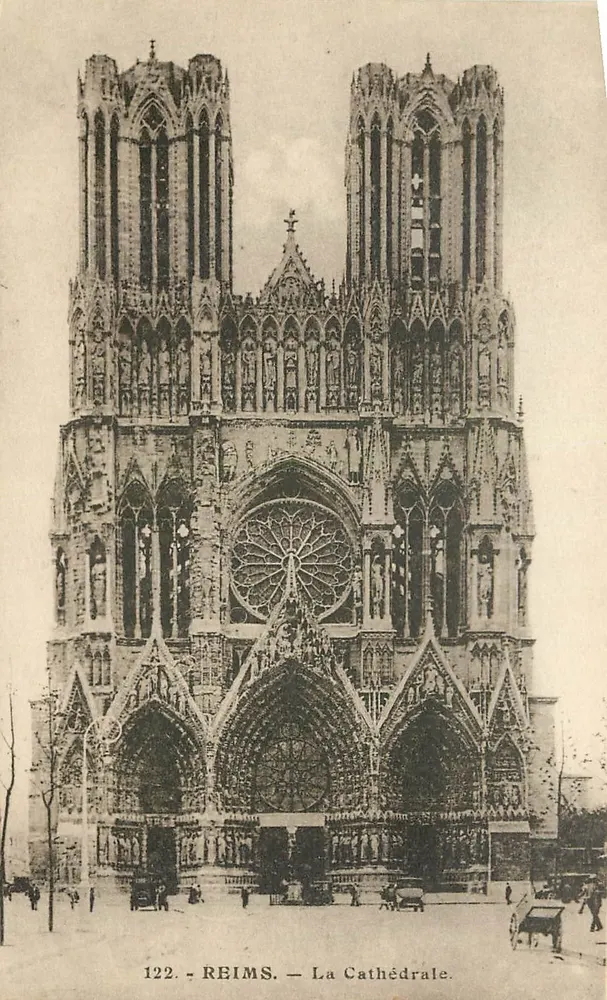 Reims — A Catedral — A. Quentinat, edição Reims, n° 122 - Frente