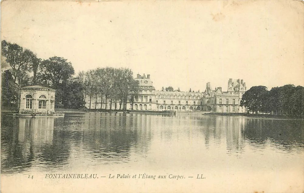 Fontainebleau — Le Palais et l'Étang aux Carpes — LL. — N° 14 - Recto