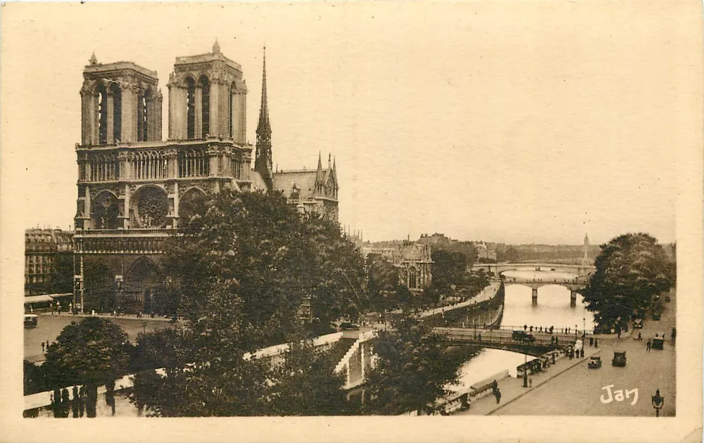 Nossa Senhora de Paris — Vista da catedral — Edições d'Art Jan - Frente