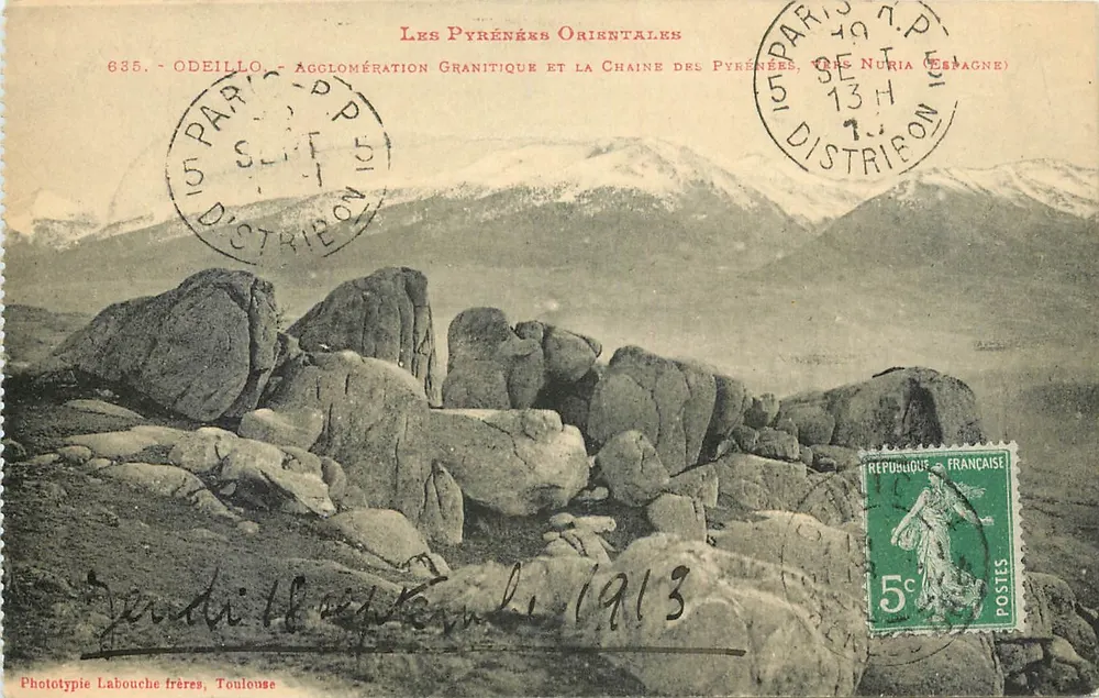 Odeillo - Aglomeração granítica e a cadeia dos Pirineus, perto de Nuria (Espanha) — Fototipia Labouche frères, Toulouse, n°635 - Frente