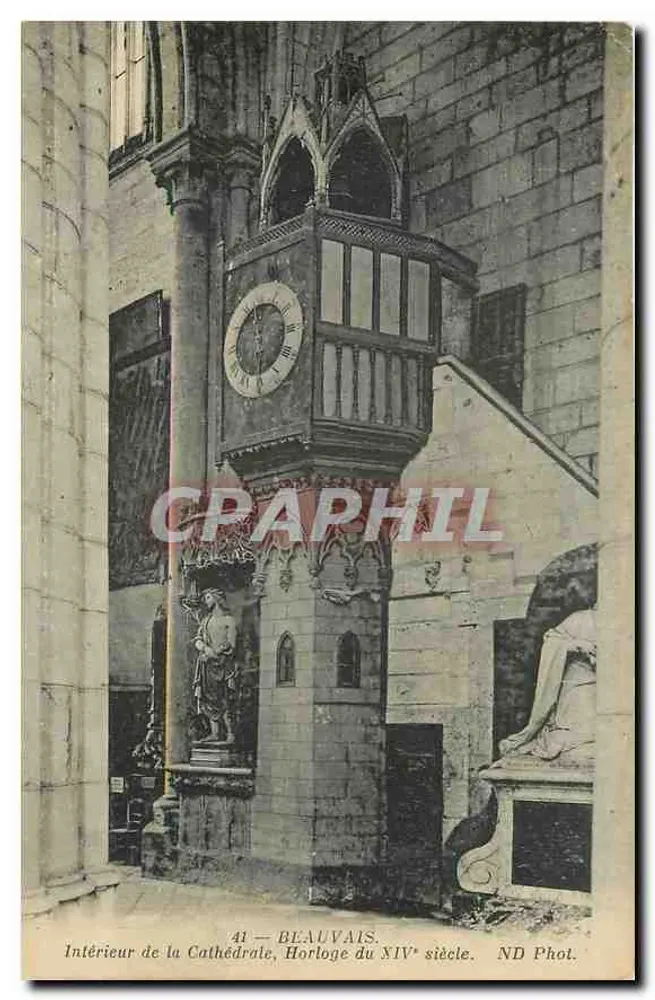 Innenansicht der Kathedrale — Uhr aus dem 14. Jahrhundert — ND Fot. - Vorderseite