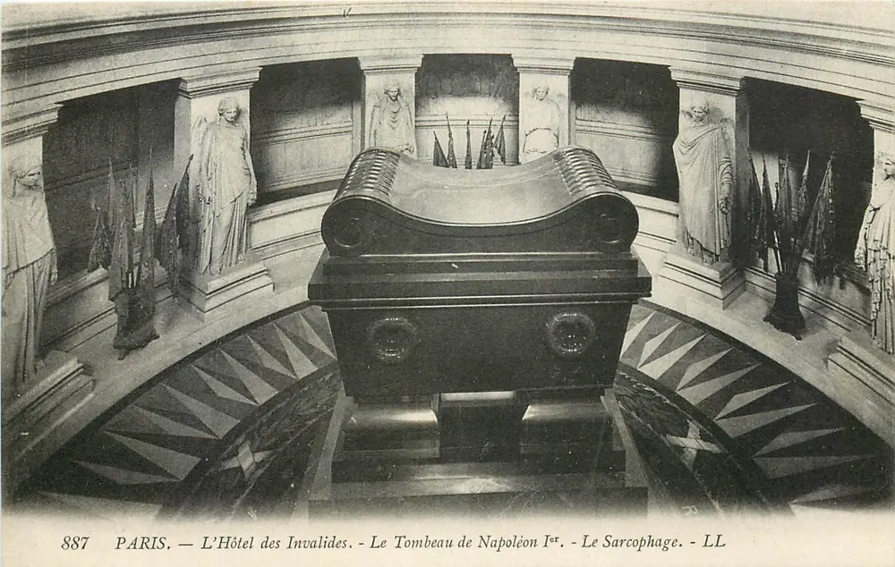 Paris — Das Hotel des Invalides — Das Grab von Napoleon I. — Der Sarg — LL - Vorderseite