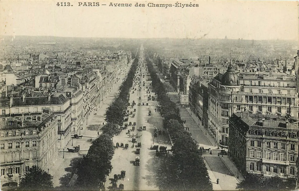 Paris — Avenida dos Campos Elísios — Editor anônimo, n° 4113 - Frente