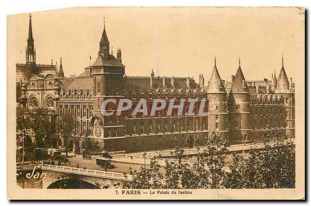 Parijs — Het Palais de Justice - Voorkant