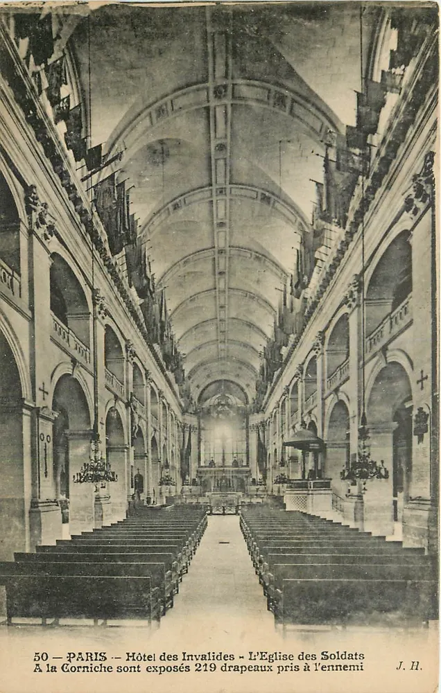 Paris - Hotel des Invalides - Kirche der Soldaten - 219 Fahnen vom Feind erobert - Vorderseite