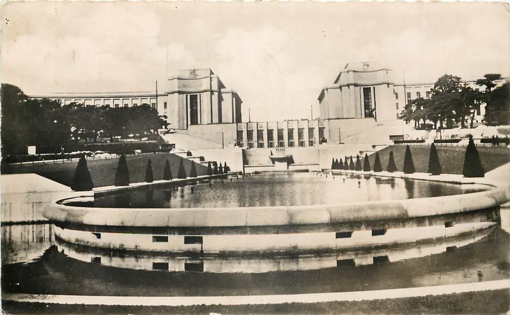 O Palácio de Chaillot — Paris — A.C.21, editor Véritable Photo - Frente