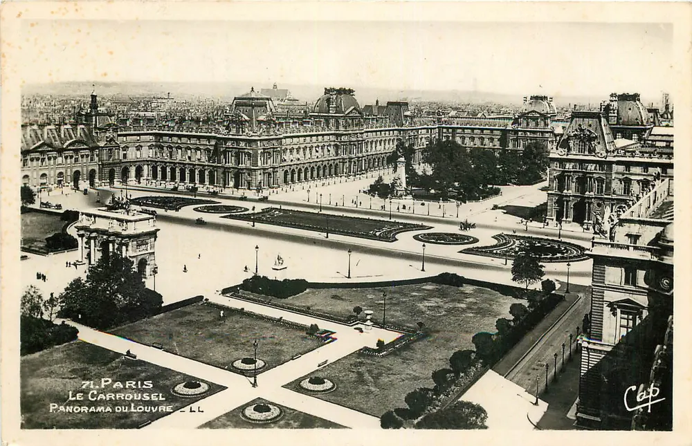 Paris - O Carrousel - Panorama do Louvre — Cap - Frente