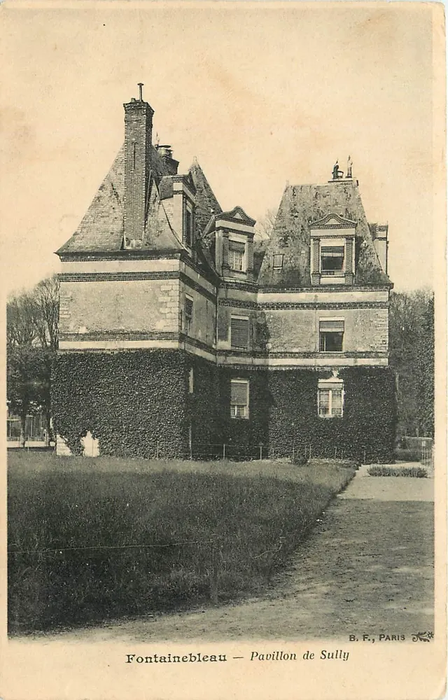 Fontainebleau — Pavillon de Sully — B. F., PARIS - Frente