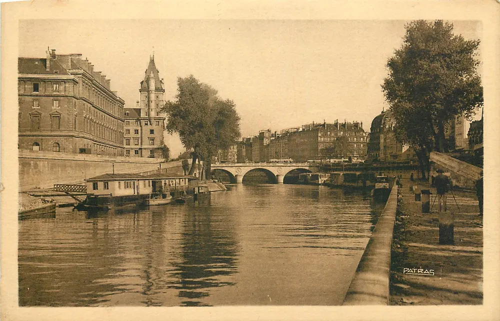 Vers le Pont Saint-Michel — Paris — Éditeur Patras, n°19 - Recto