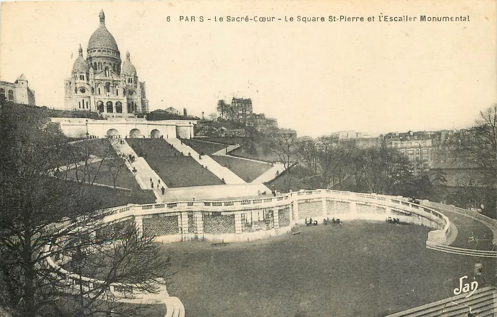 Paris - Der Sacré-Cœur - Der St.-Peters-Platz und die Monumentaltreppe — Jan - Vorderseite