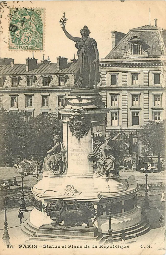 PARIS — Estátua e Praça da República — C.M. n°55 - Frente