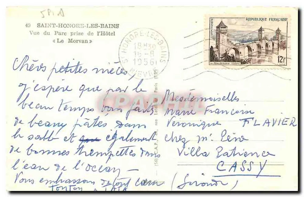 Saint-Honoré-les-Bains — Ansicht des Parks vom Hotel « Le Morvan » — CP - Rückseite