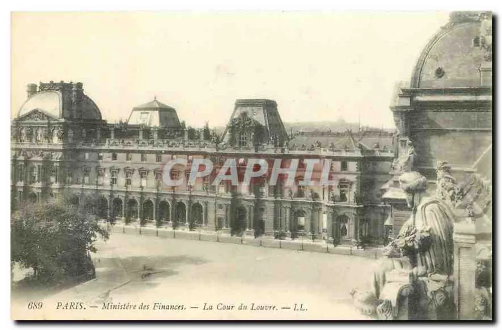 Paris — Ministère des Finances — La Cour du Louvre — LL. — n° 689 - Recto