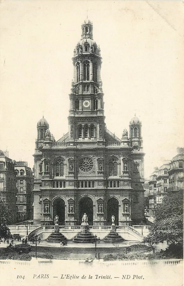 Paris — A Igreja da Trindade — ND Phot. - Frente