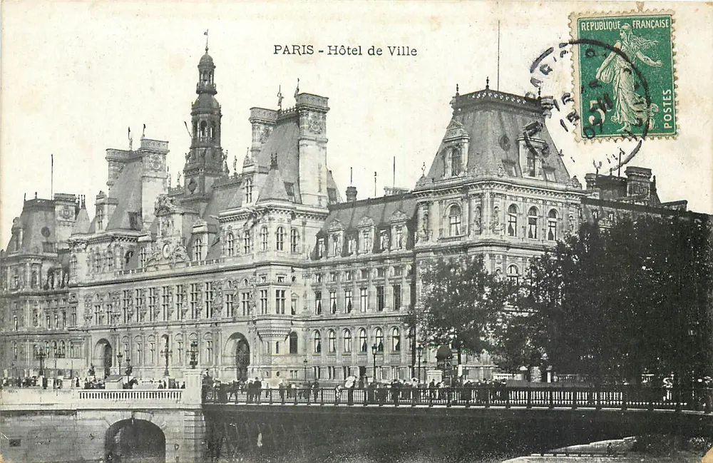 PARIS - Hotel de Ville — vista panorâmica — editor não identificado - Frente