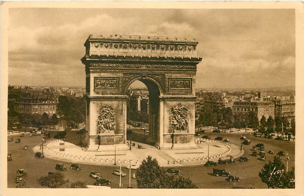 Arc de Triomphe — place de l’Étoile — Les Éditions d’Art-WON, Paris - Recto