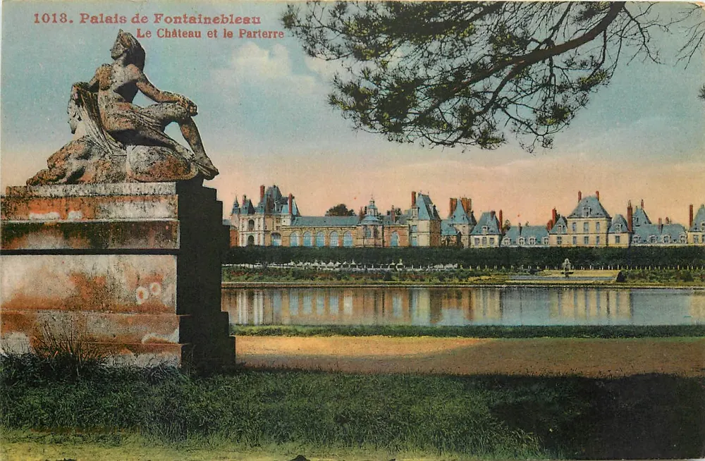 Schloss Fontainebleau — Das Schloss und der Parterre — Verlag unbekannt, Seriennummer 1018 - Vorderseite
