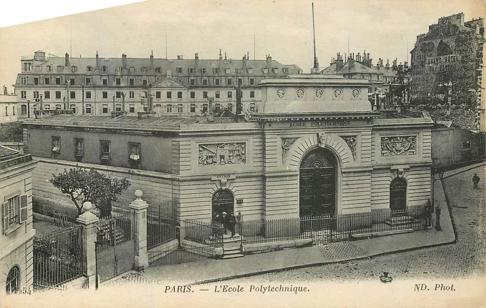 PARIS — A Escola Politécnica — ND. Phot. - Frente